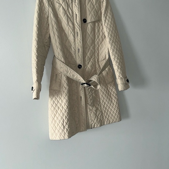 Burberry Quilted Long Belted Coat in Beige - Picture 4 of 10